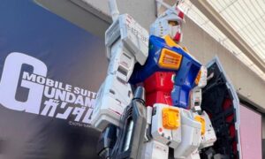 Mobile-Suit-Gundam-estatua-cdmx