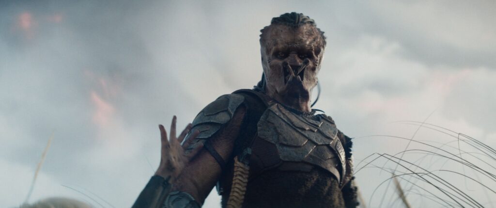 depredador-tierras-salvajes-review